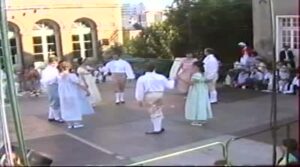 39 - Le quadrille : le pantalon